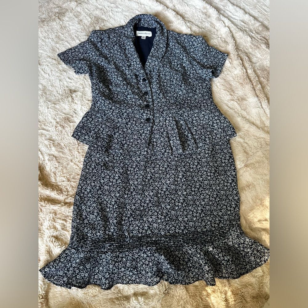 Danny & Nicole Two Piece Skirt and Blouse Set